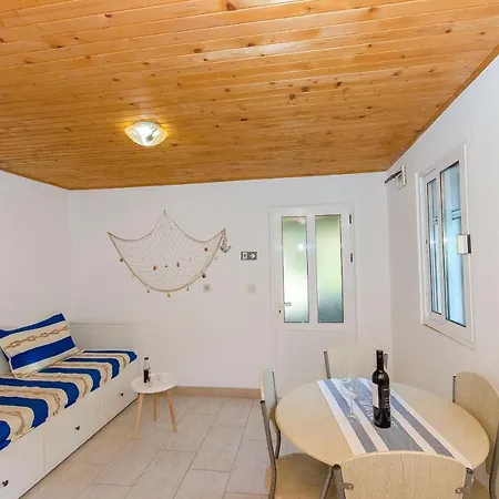 Prázdninový dům House Ule *